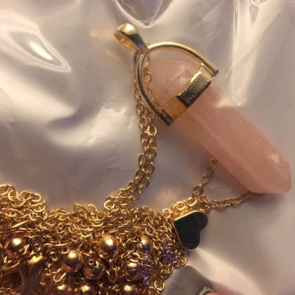 Gold Boho pink crystal layered choker necklace - Picture 4 of 4